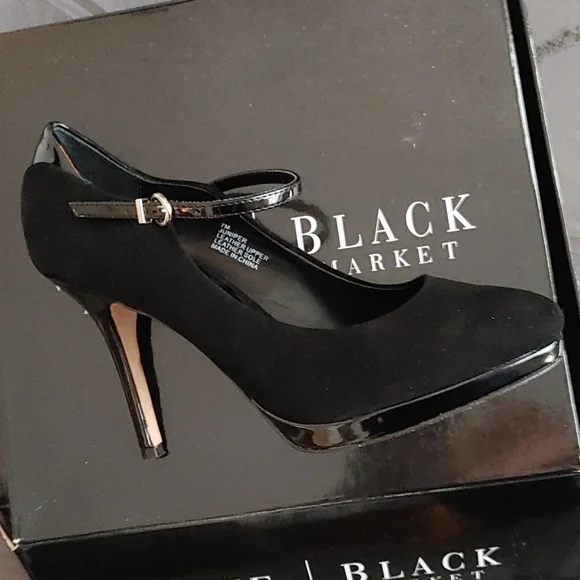 WHBM Black Juniper Heels - Picture 1 of 8